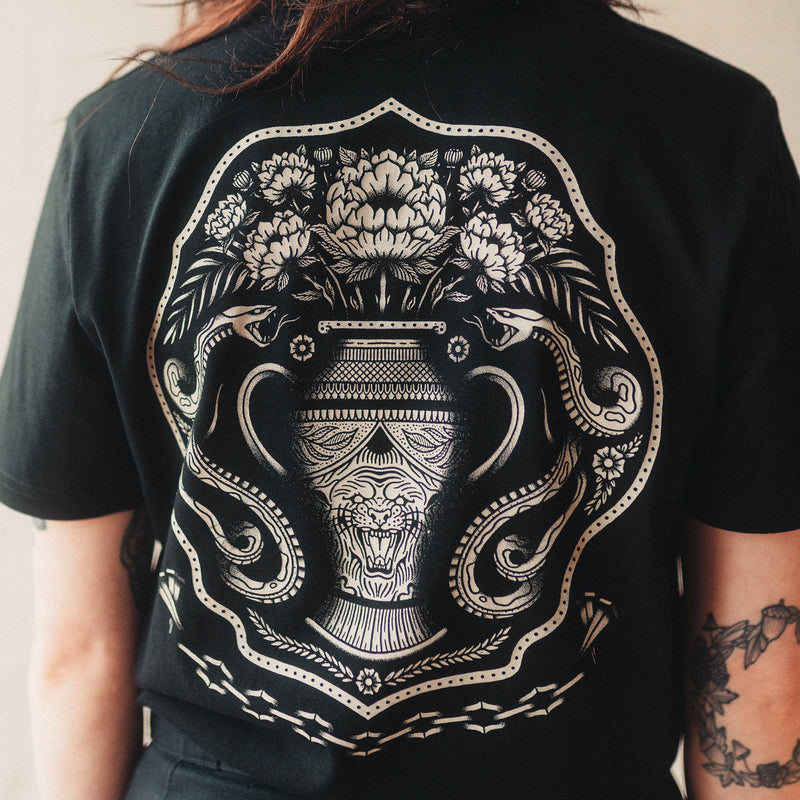 ORNATE - BLACK UNISEX T-SHIRT